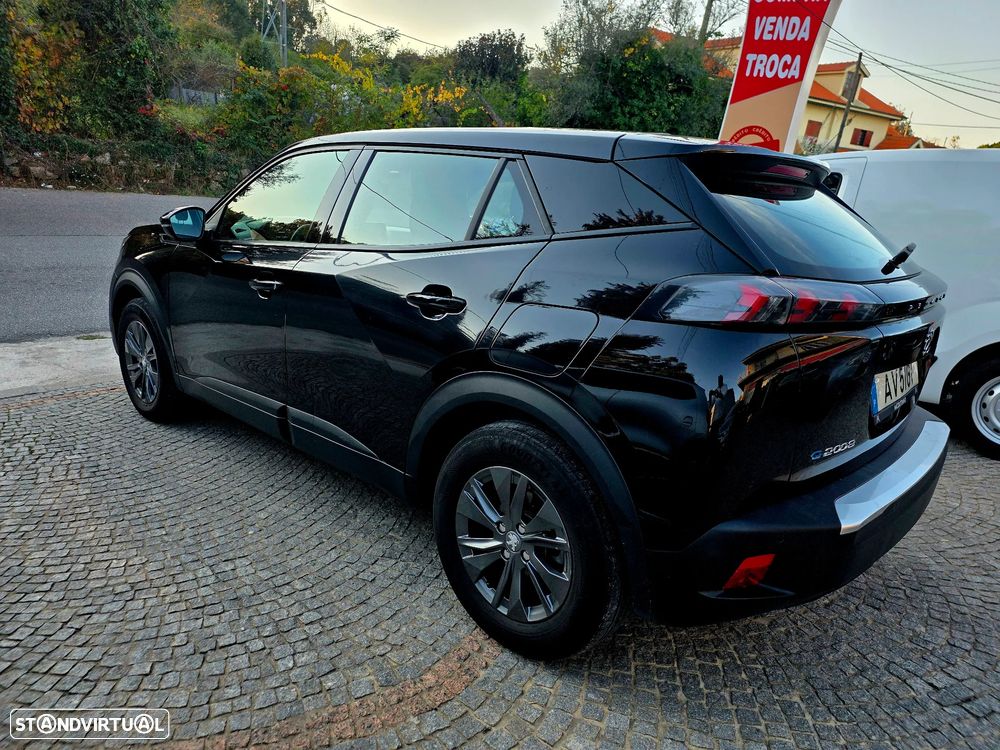 Peugeot e-2008 50 kWh Active Pack - 5
