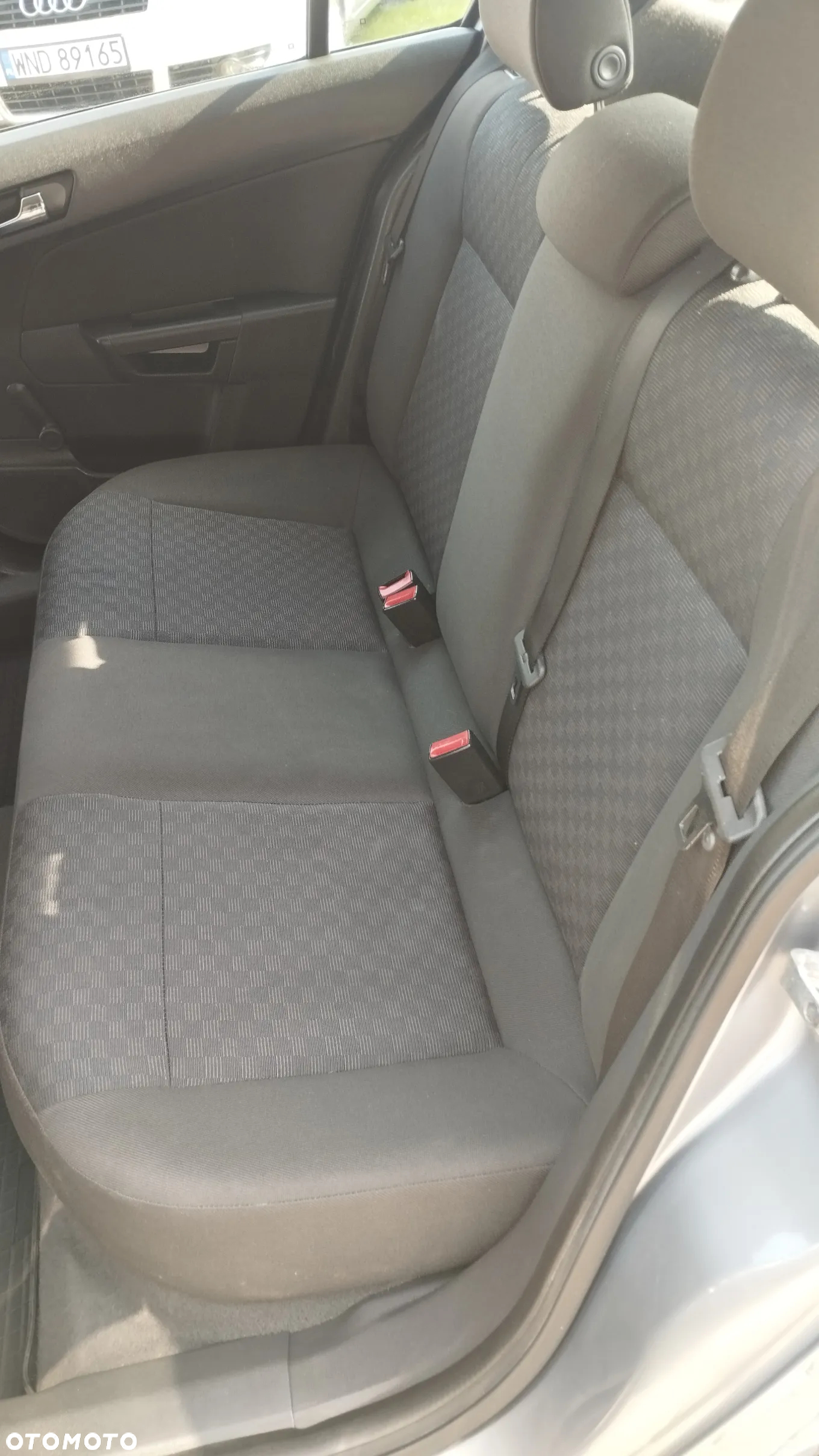 Opel Astra II 1.8 Elegance - 12