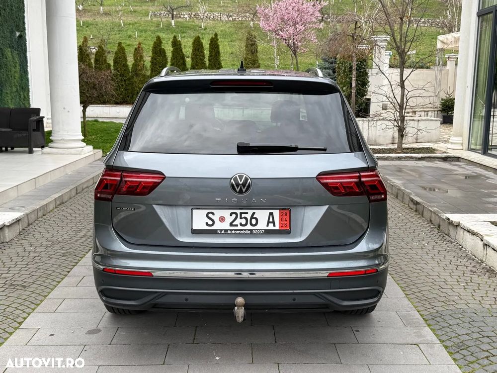 Volkswagen Tiguan 2.0 TDI SCR DSG IQ.DRIVE - 25