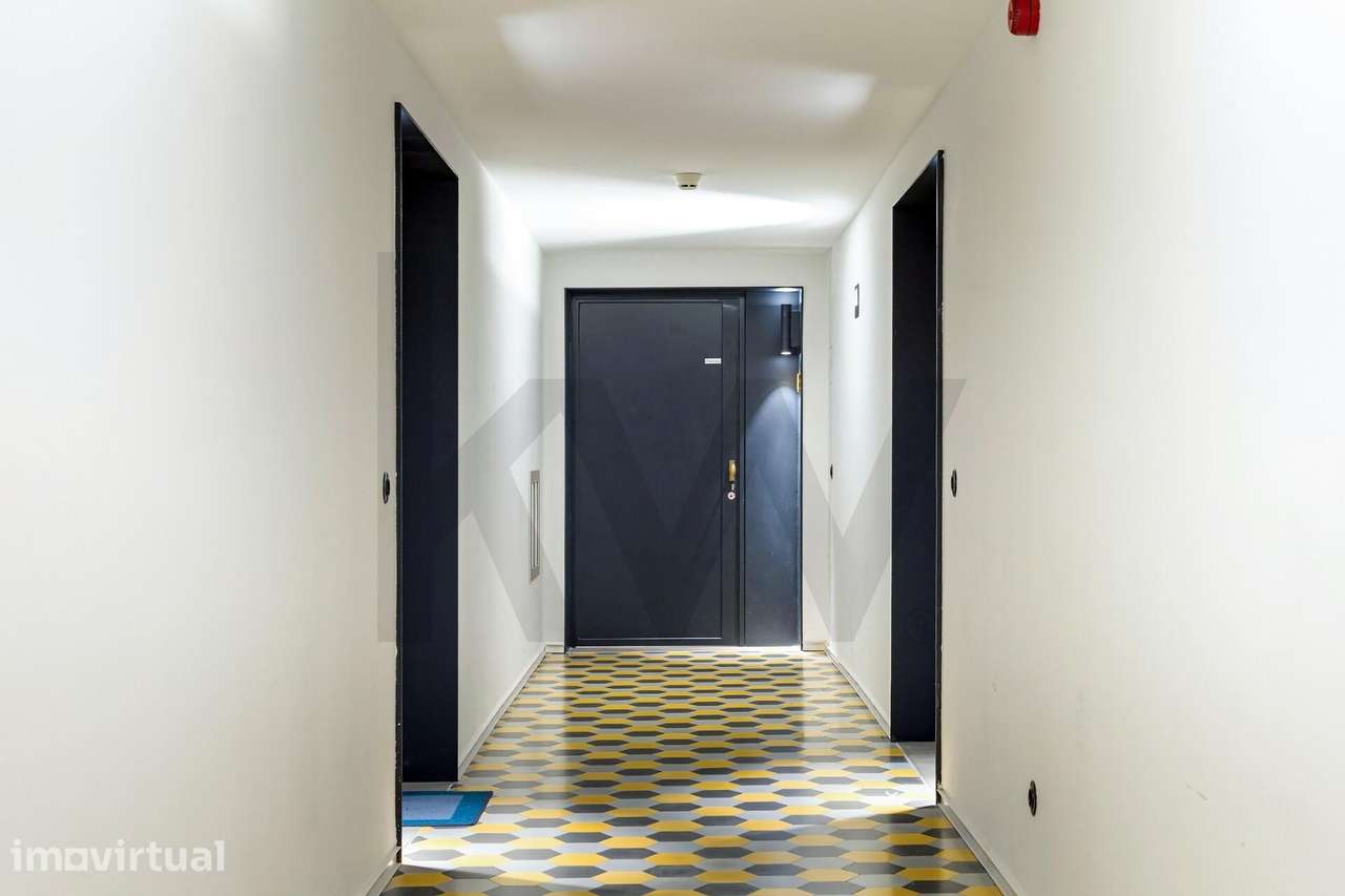 Apartamento T2 - INTENDENTE - Oportunidade de Investir ou viver  no Co - Grande imagem: 5/33