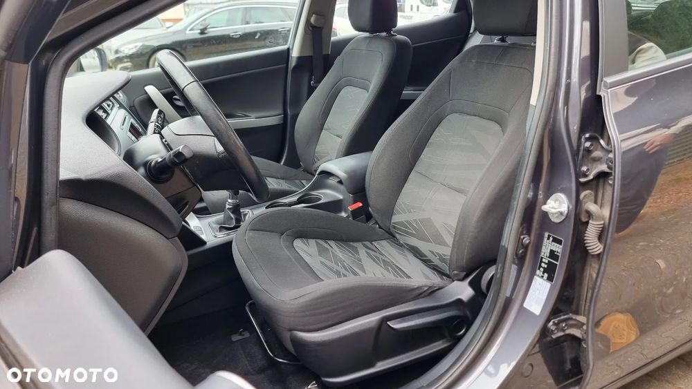 Kia Ceed 1.4 Smart Plus - 24