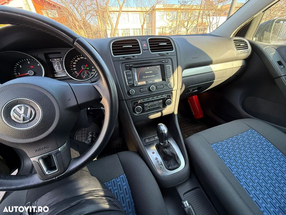 Volkswagen Golf 1.6 TDI DPF BMT DSG Comfortline - 11