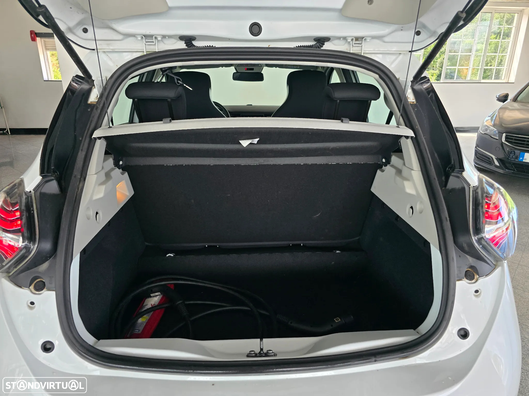 Renault Zoe (c/ Bateria) Zen 50 - 16