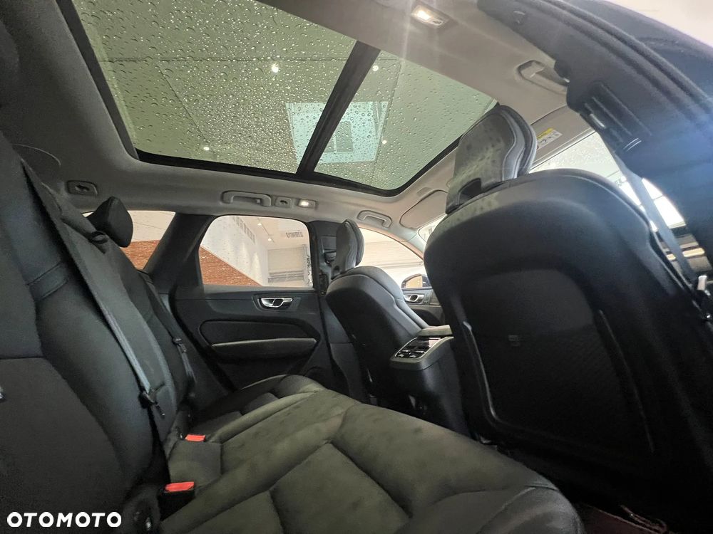 Volvo XC 60 B5 D AWD Geartronic Inscription - 16