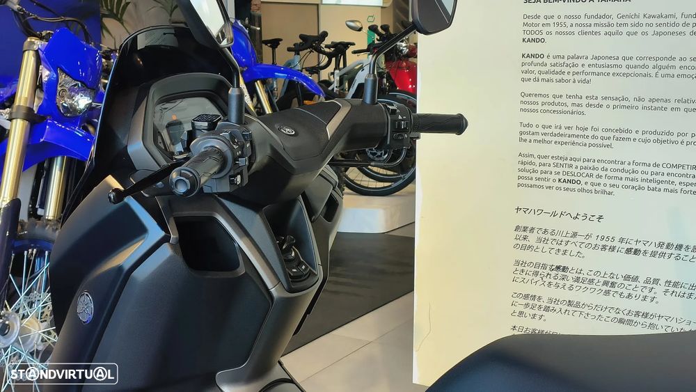 Yamaha NMAX 125 - 10