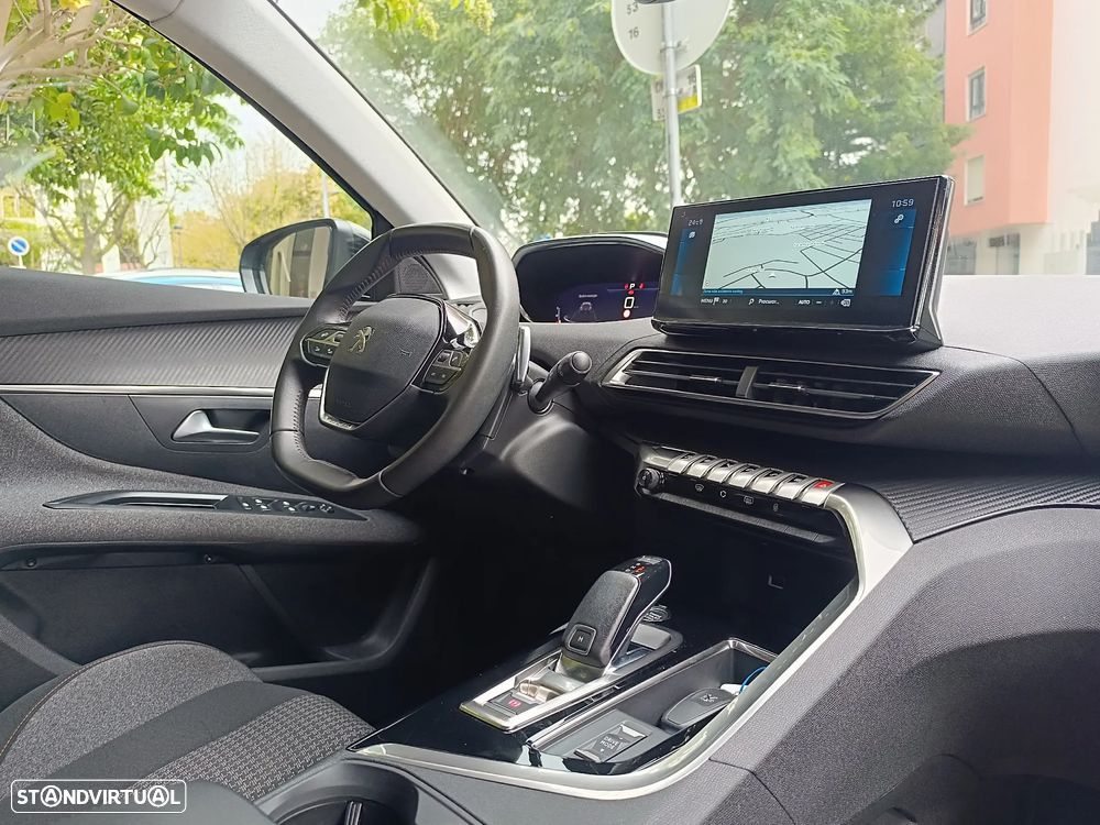 Peugeot 5008 PureTech 130 EAT8 Stop & Start Active Pack - 28