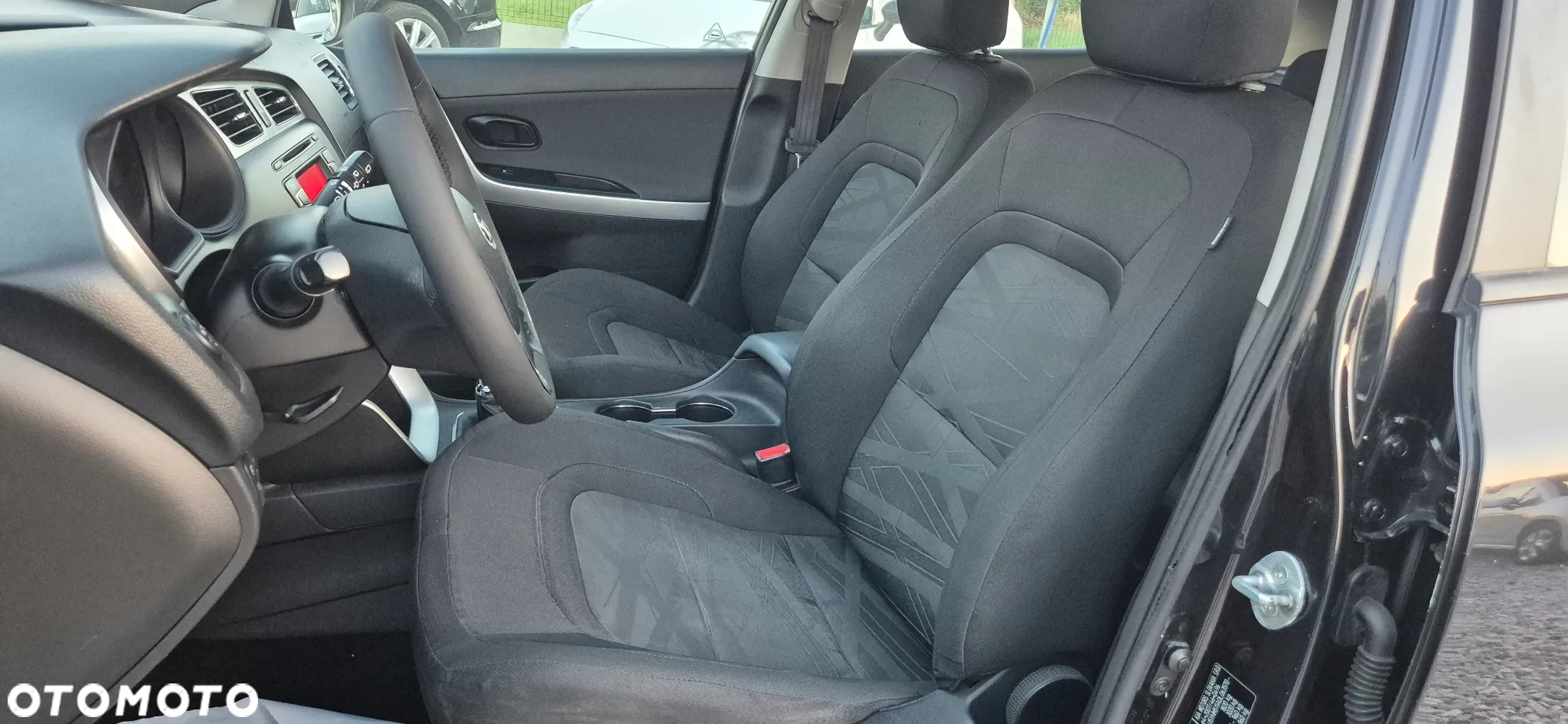 Kia Ceed 1.4 CVVT Dream Team Edition - 14