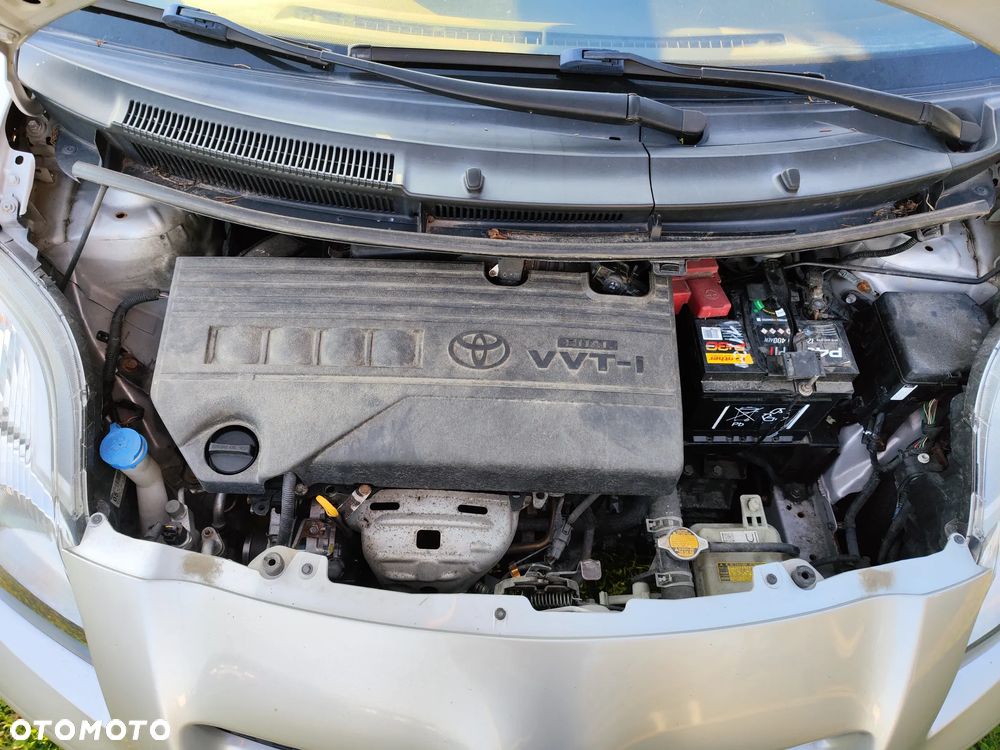 Toyota Yaris - 9