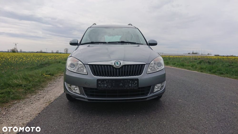 Skoda Roomster 1.2 TSI Comfort PLUS EDITION - 6