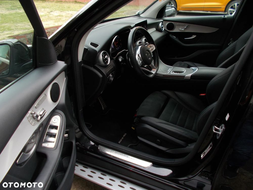 Mercedes-Benz GLC 200 d 4Matic 9G-TRONIC AMG Line - 20