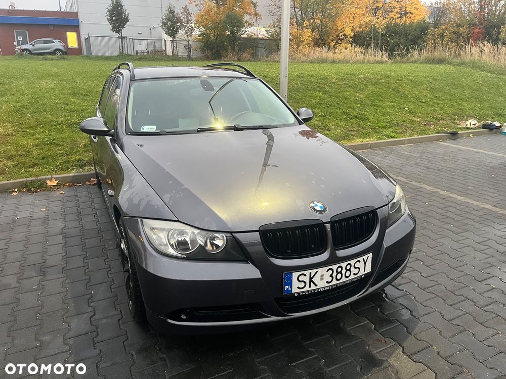 BMW 320I