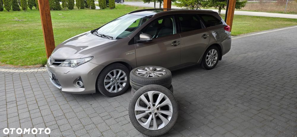 Toyota Auris 1.8 HSD Prestige - 7