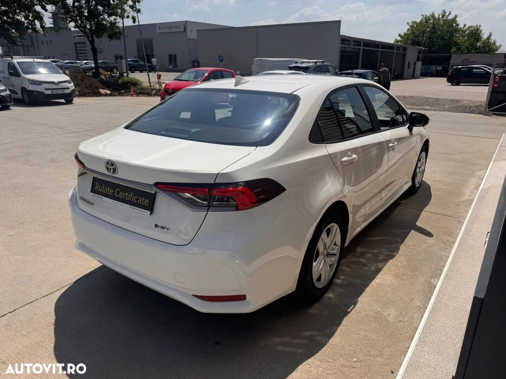 Toyota Corolla - 8