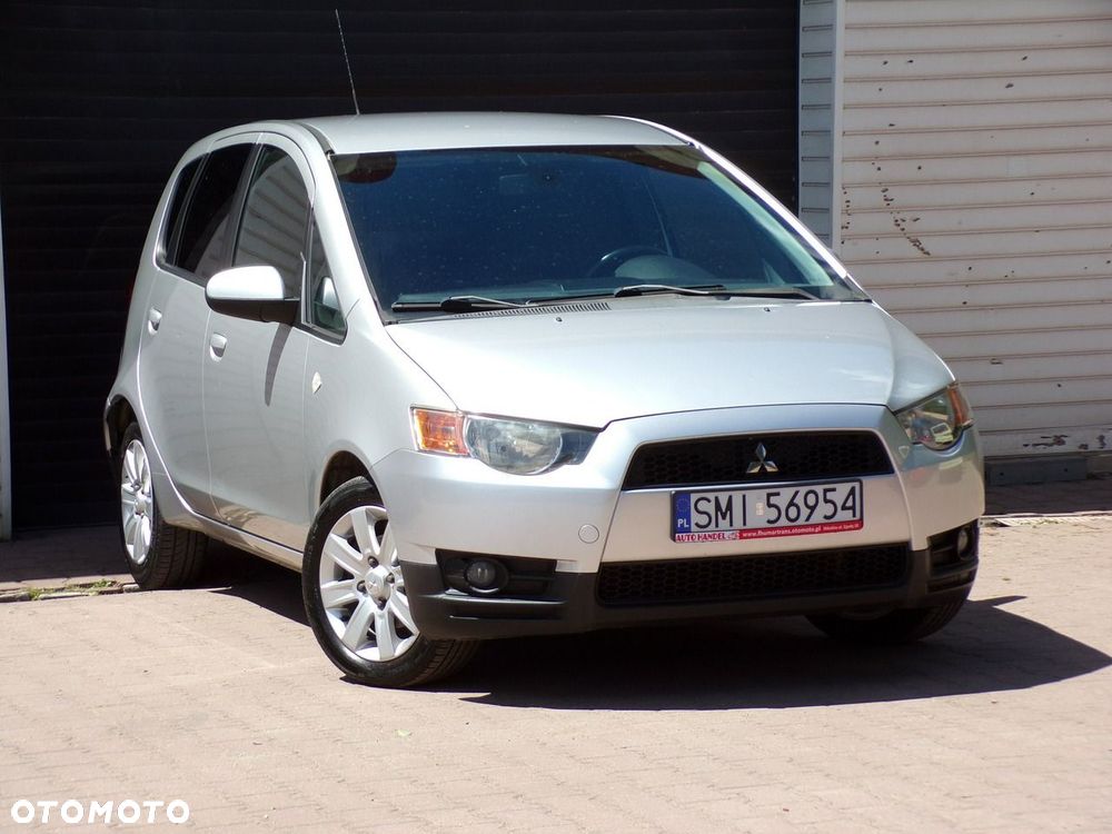 Mitsubishi Colt - 2
