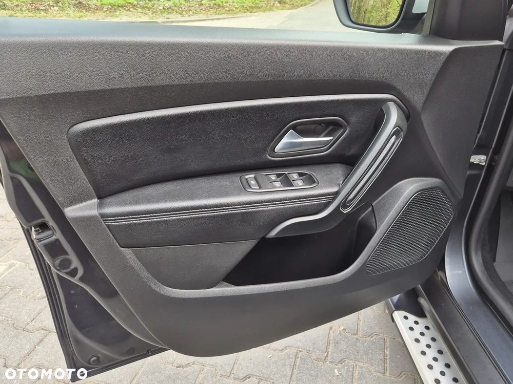 Dacia Duster 1.0 TCe Prestige - 21