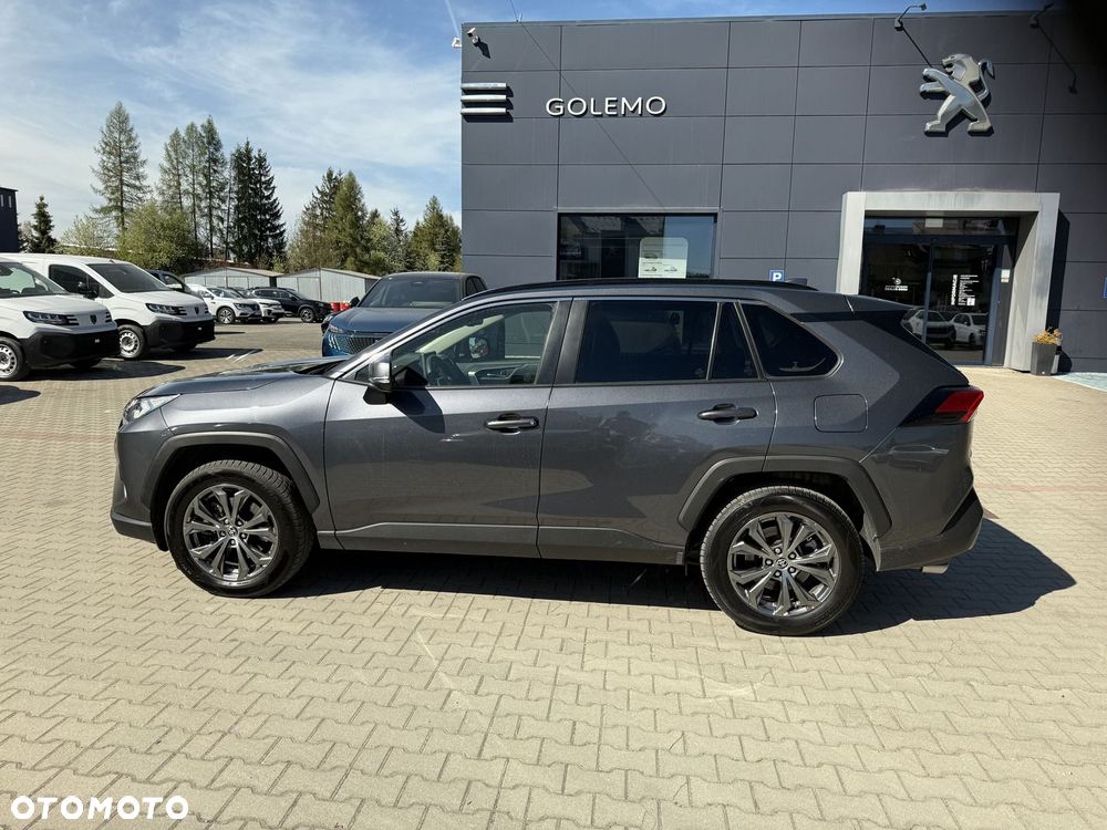 Toyota RAV4 - 9