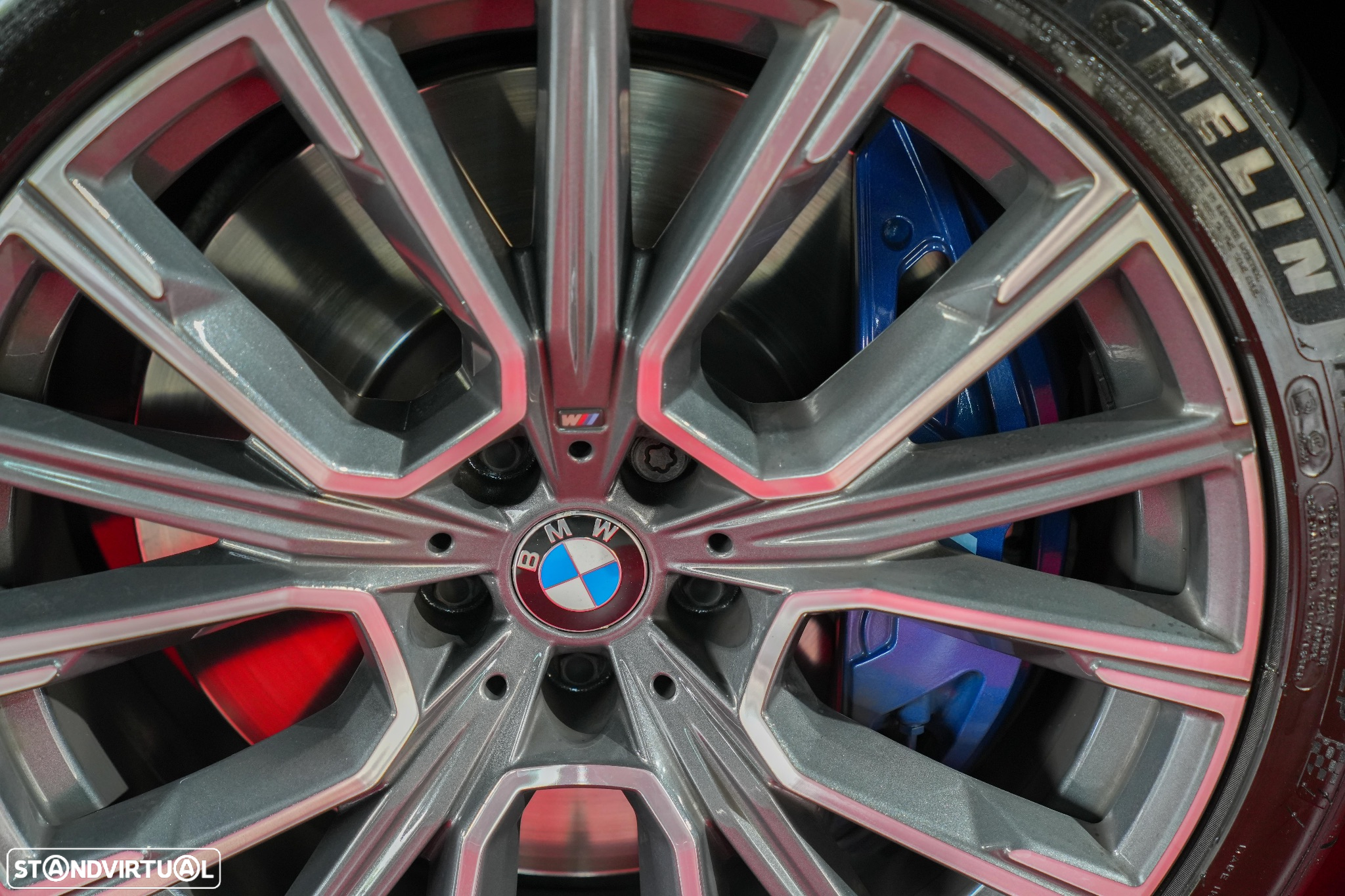 BMW 745 e iPerformance Pack M Auto - 35