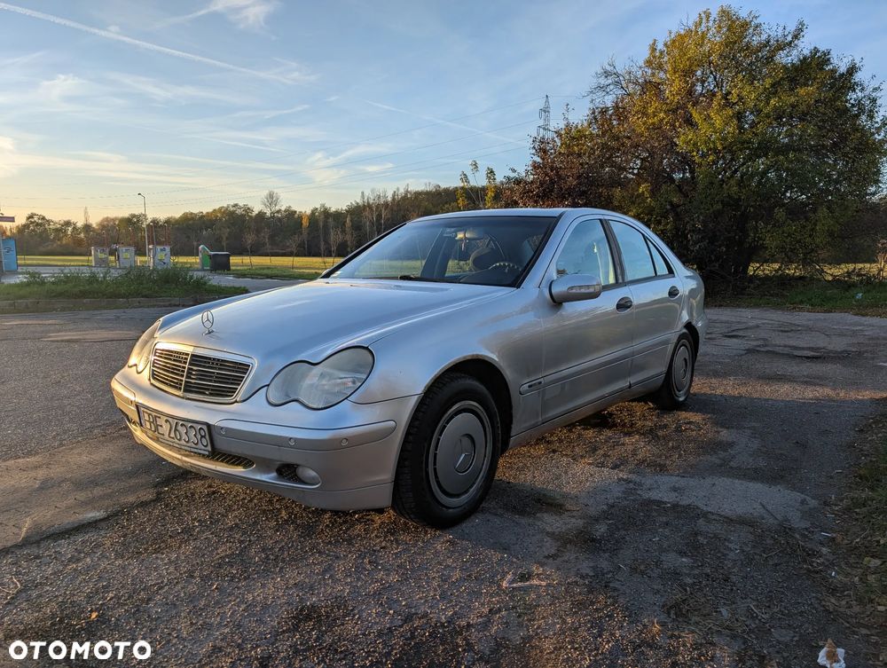 Mercedes-Benz Klasa C - 22