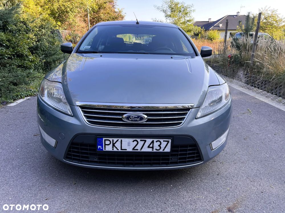 Ford Mondeo - 37