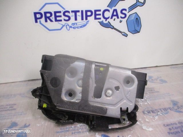 Fecho 8A6AA21813AF FORD FIESTA 6 FASE 1 2010 1.4TDCI 70CV 5P CINZA FE 5 PINOS - 3