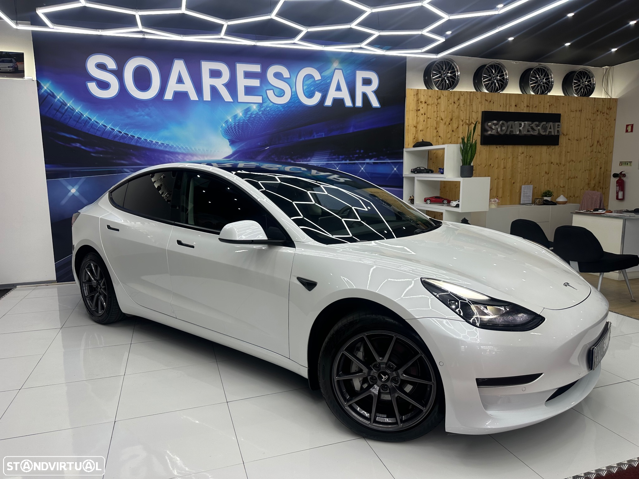 Tesla Model 3 Long Range Tração Integral - 3