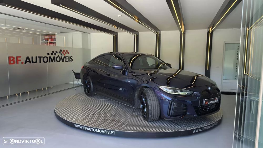 BMW i4 eDrive35 Pack Desportivo M Pro - 10