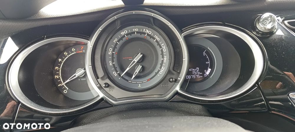 Citroën DS3 1.6 THP SportChic S&S - 6