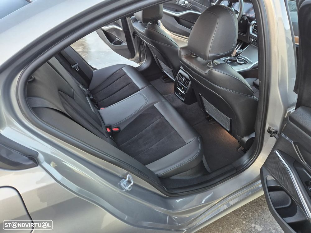 BMW 330 e Pack M Auto - 28