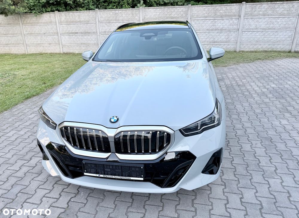 BMW Seria 5 540d xDrive mHEV M Sport - 5