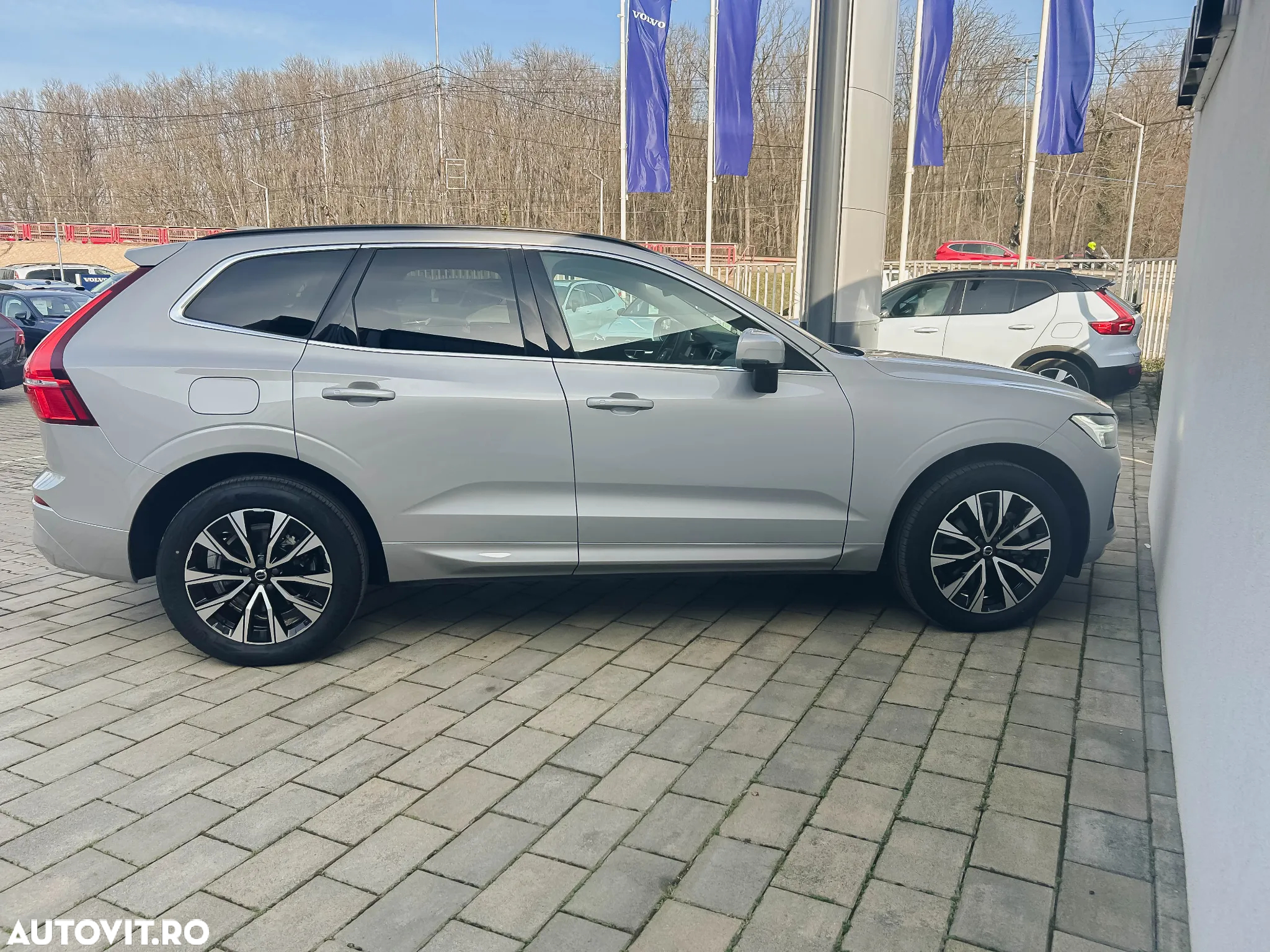Volvo XC 60 B4 MHEV AT FWD Core - 7
