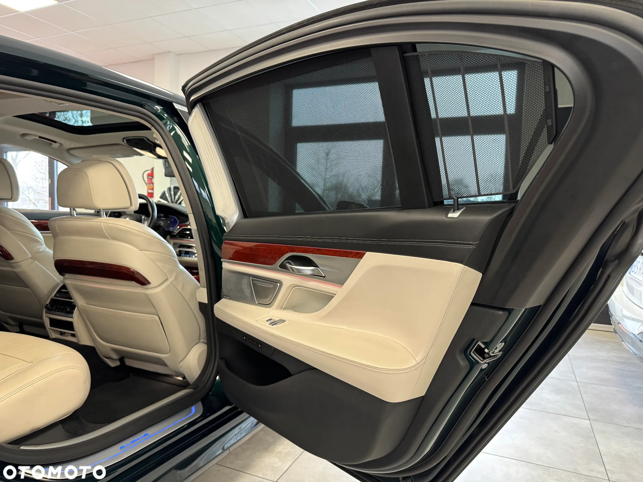 BMW-ALPINA B7 Biturbo - 11