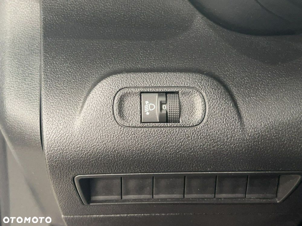 Toyota Proace City - 26