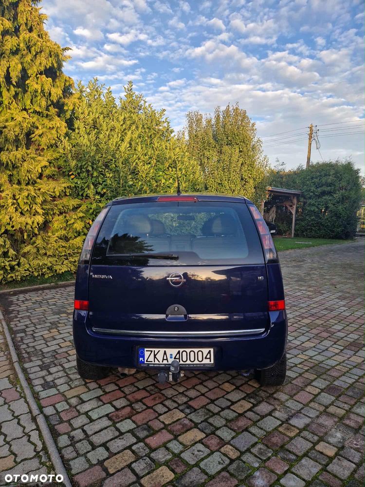 Opel Meriva 1.6 16V Cosmo Easytronic - 3