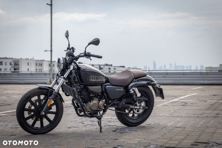 QJMOTOR SRV 125 - 4