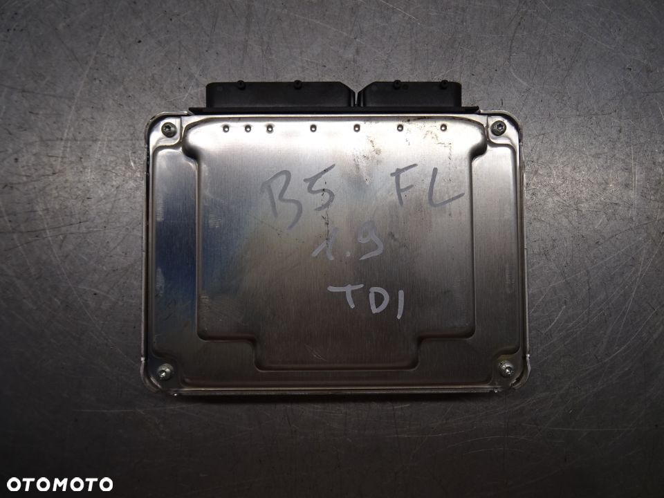 VW PASSAT B5 LIFT KOMBI 1.9 TDI STEROWNIK KOMPUTER SILNIKA 038906019KC - 2