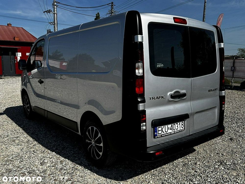 Renault Trafic - 8