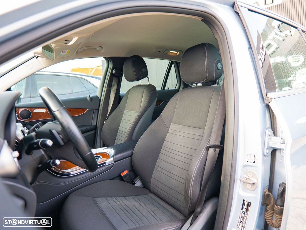 Mercedes-Benz GLC 220 d 4Matic 9G-TRONIC - 32