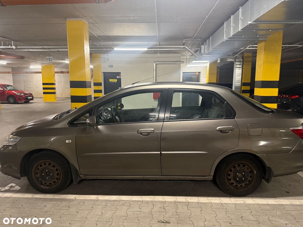Honda City 2006 photo 5