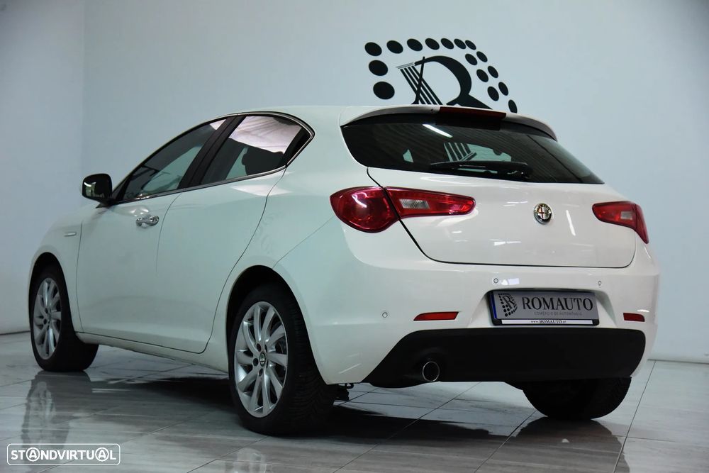 Alfa Romeo Giulietta 1.6 JTDm Sport - 8