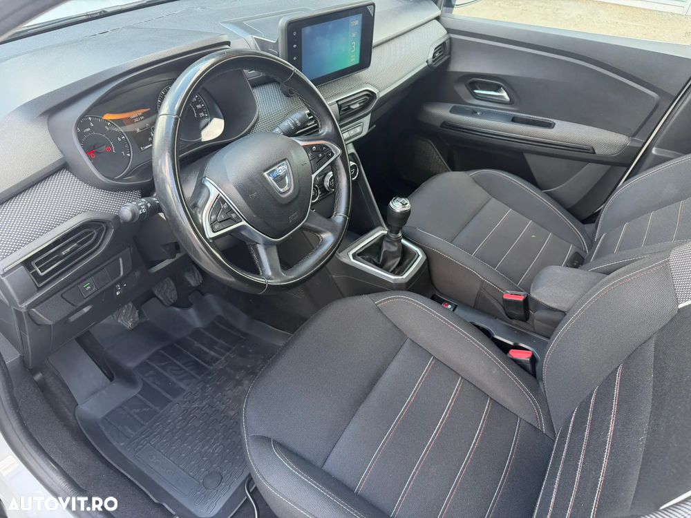 DACIA Jogger 2022 — imagine 13