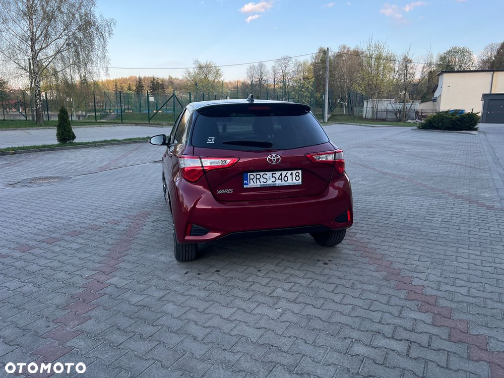 Toyota Yaris 1.5 Selection CVT - 12