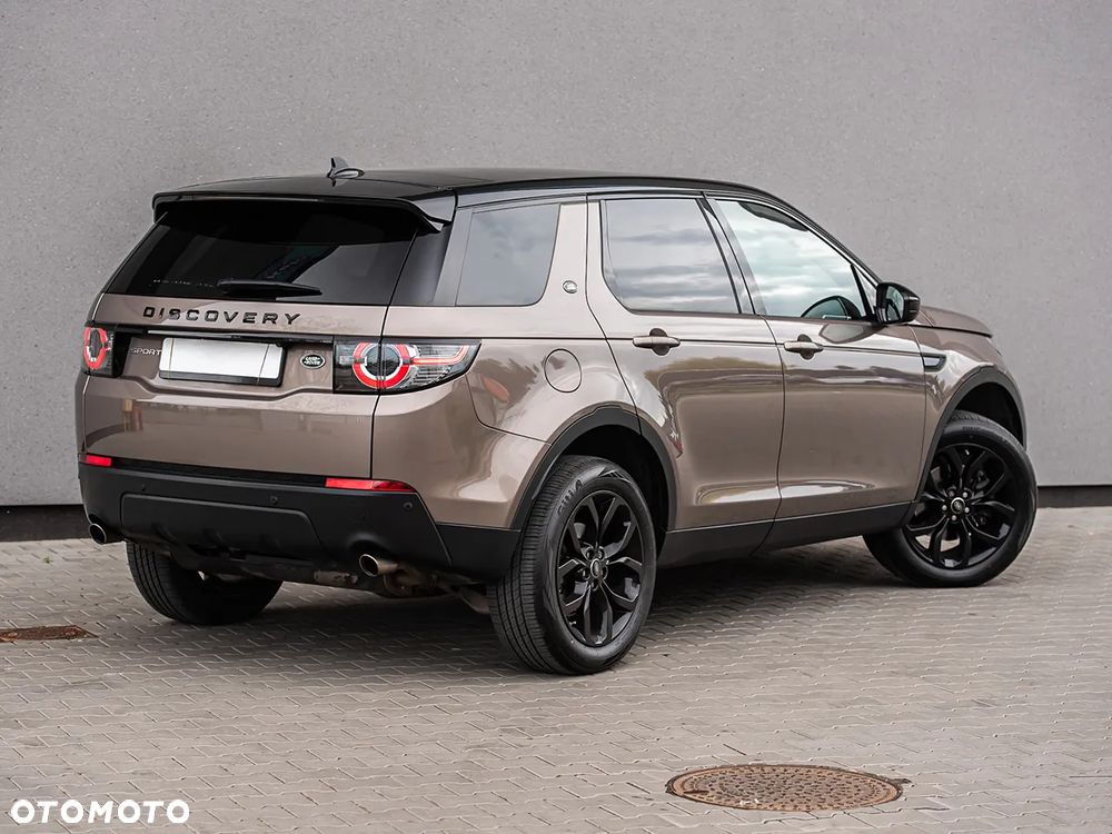 Land Rover Discovery Sport - 13