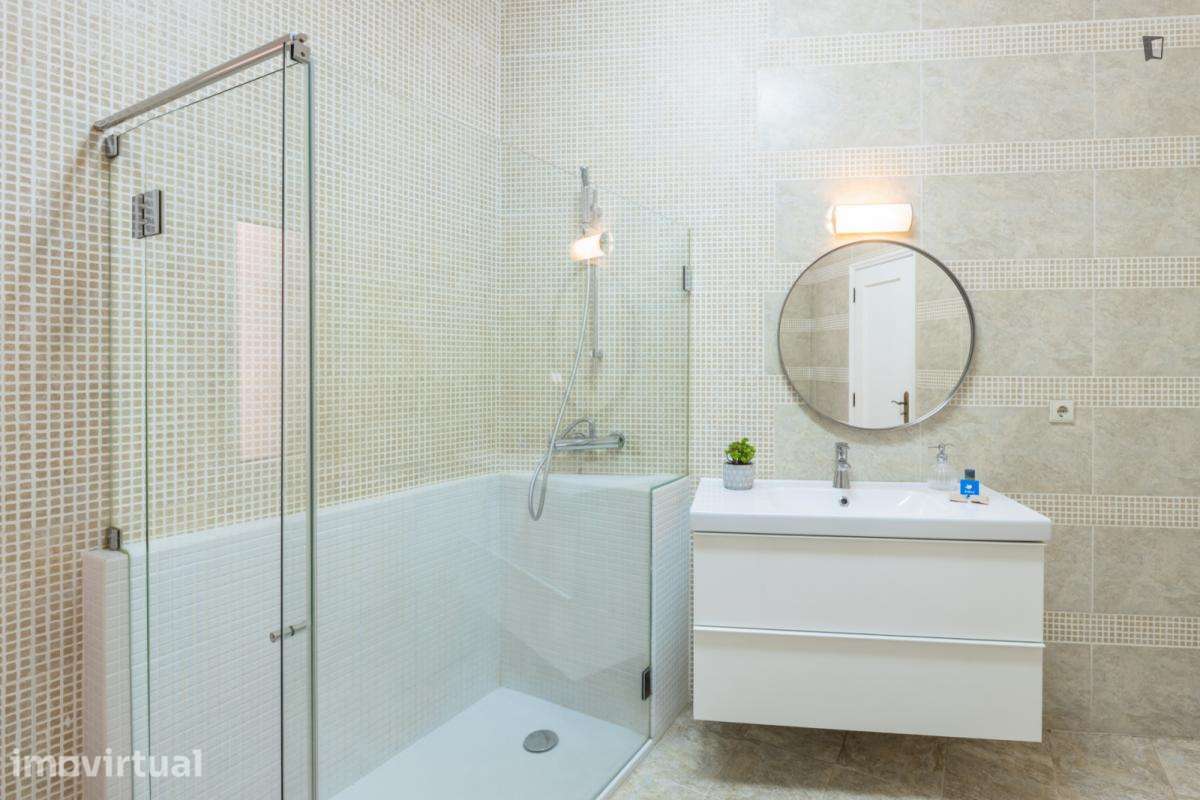 Apartamento com 3 quartos - localizado em Sé Porto - Grande imagem: 3/41