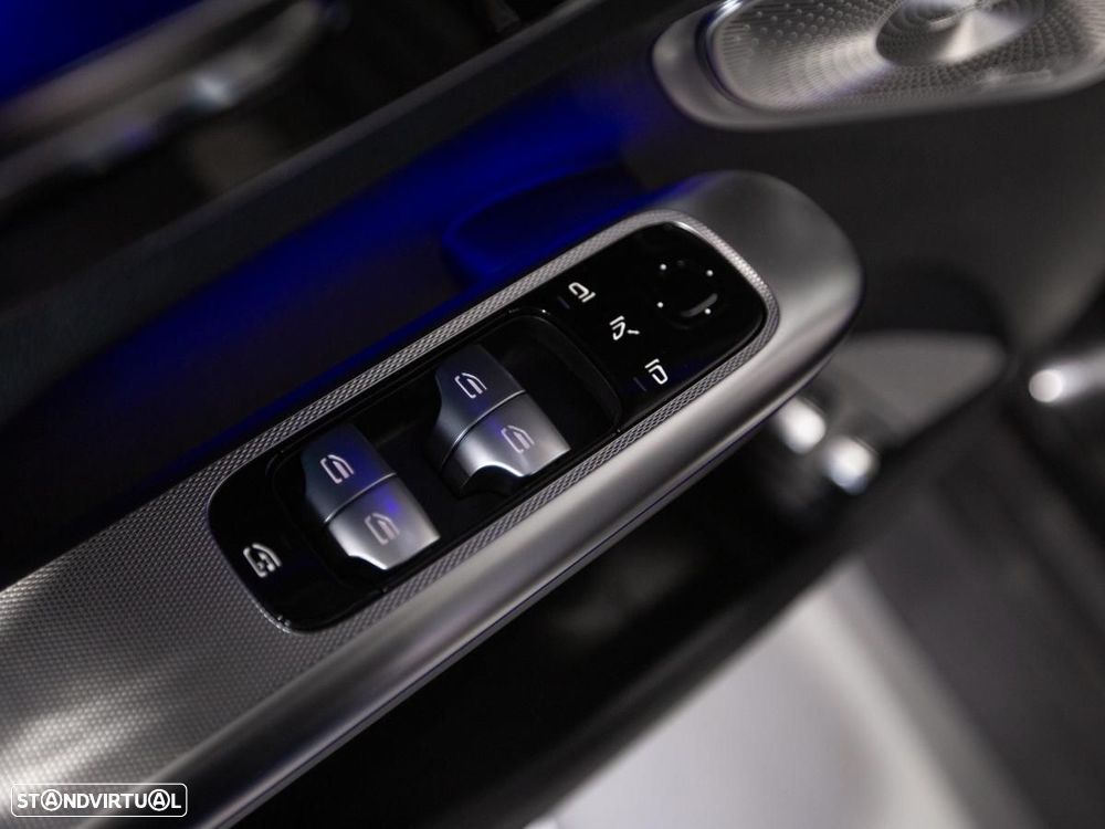 Mercedes-Benz GLC 400 e 4Matic - 48