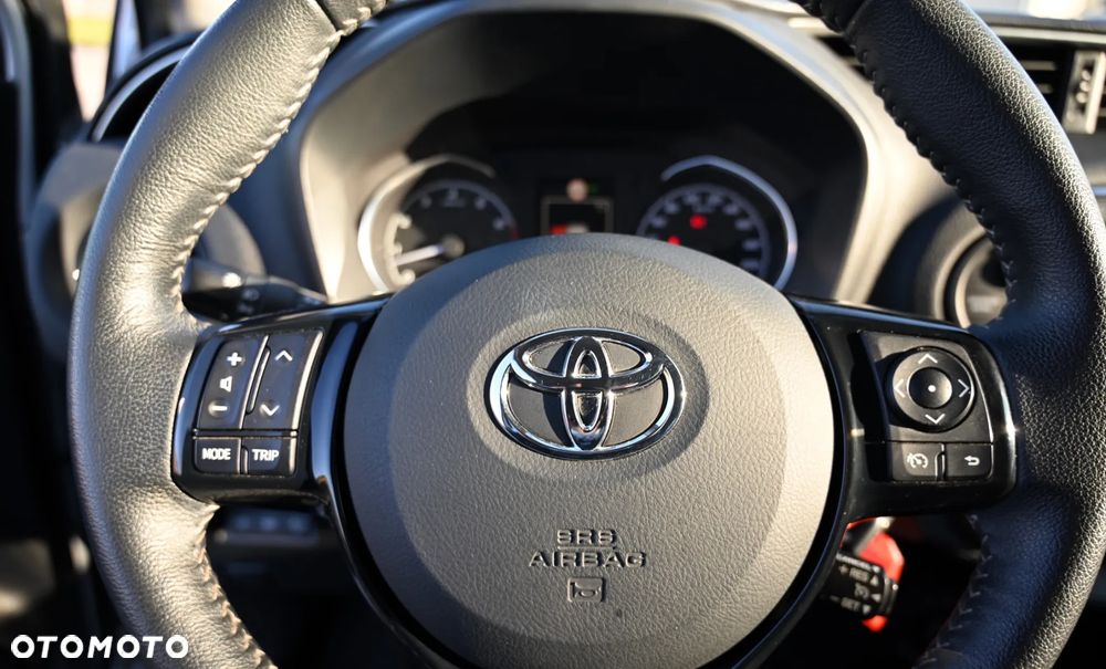 Toyota Yaris - 21