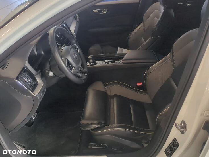 Volvo V60 - 8
