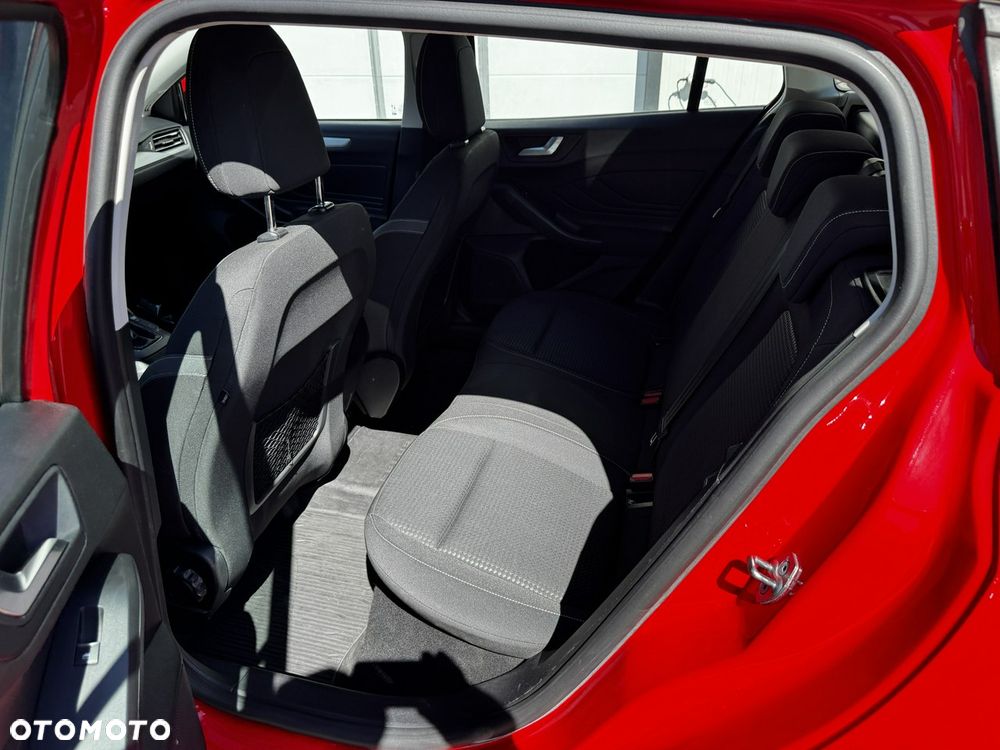Ford Focus 1.5 EcoBlue SCR Titanium X - 11