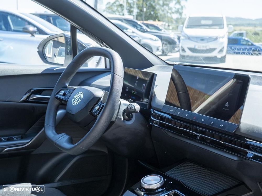 MG MG4 51 kWh Standard - 17