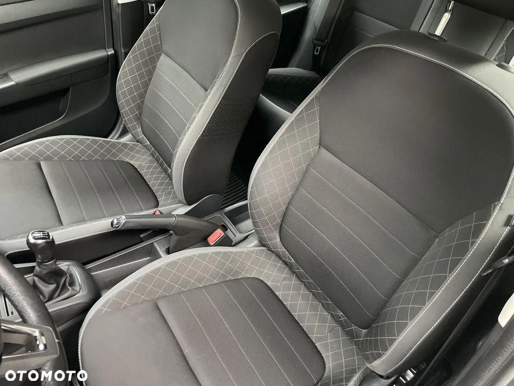 Skoda Fabia 1.0 Ambition - 12
