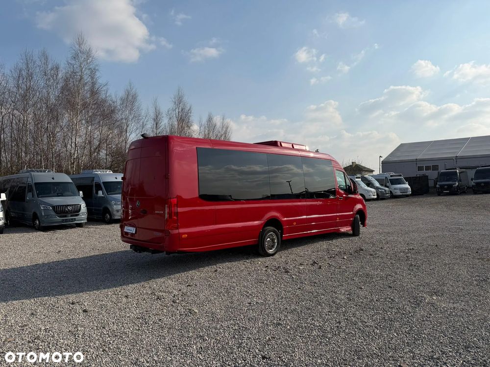 Mercedes-Benz Sprinter 519 - 5